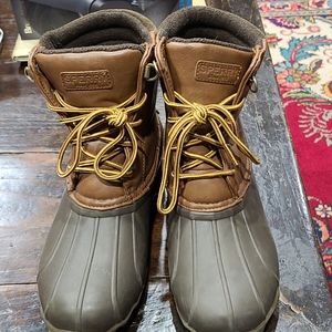 GUC Boys Sperry Avenue Duck Boots 6
